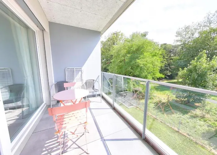 Relax And Recharge By The Lake! Modern Morges Apartments, Ap26
