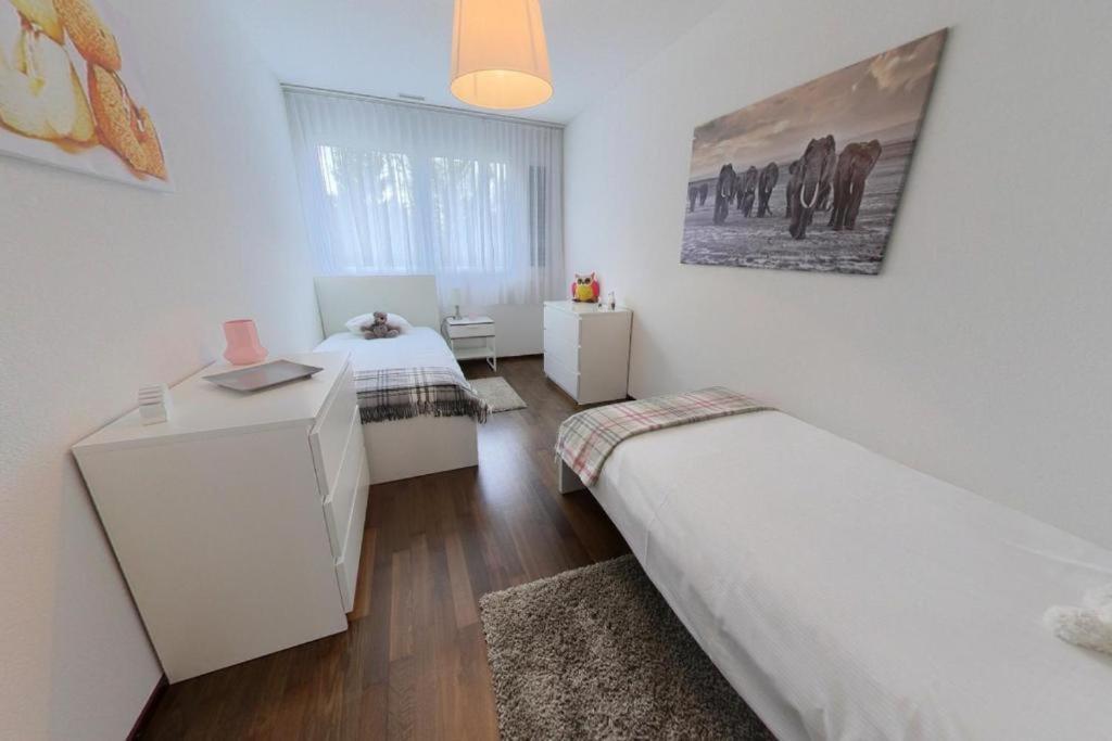 Apartment Relax And Recharge By The Lake! Modern Apartments, Ap26 Morges